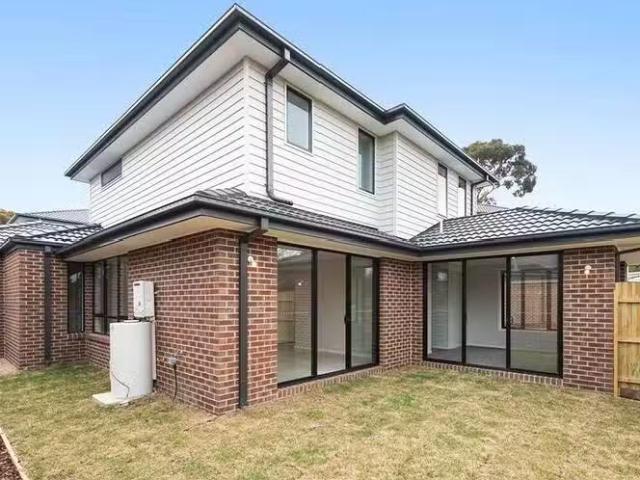 Just in! 4 BR 3/11 Haros Avenue, Nunawading, VIC 3131