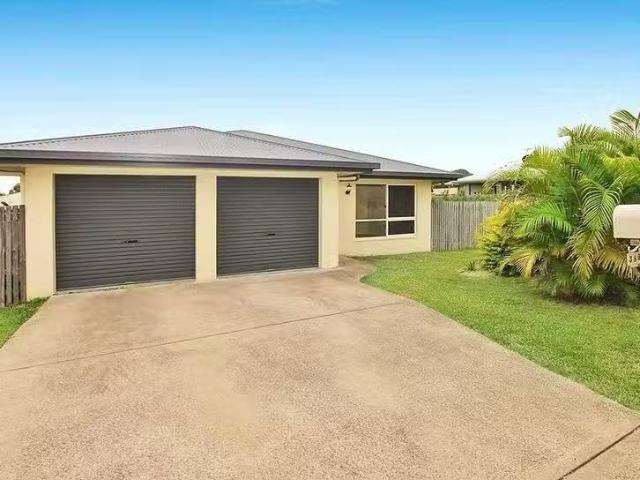 Cozy 4 BR 389 Farm Street, Norman Gardens, QLD 4701