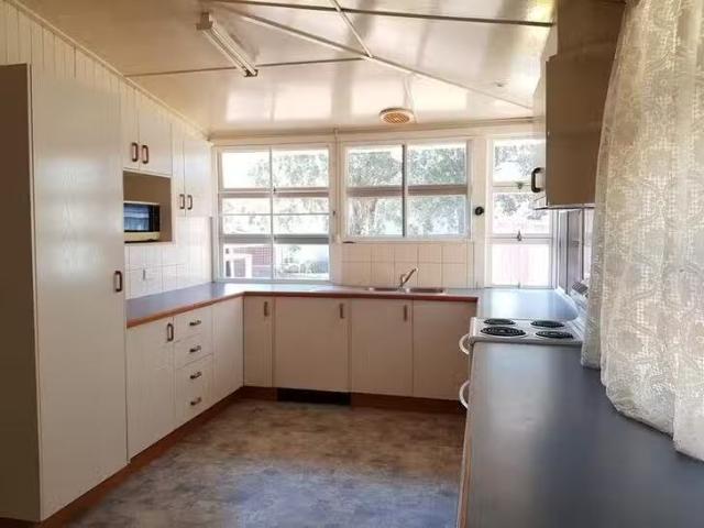 Just in! 4 Creek Street, Oakey, QLD 4401