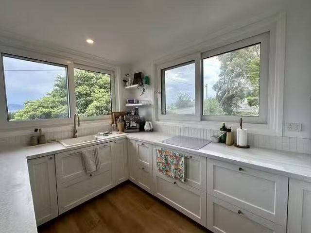 Deal! 4 Jetty Road, Old Beach, TAS 7017