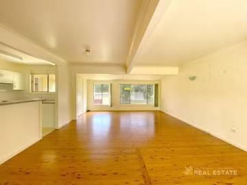 Just in! 4 Kent Gardens, Soldiers Point, NSW 2317
