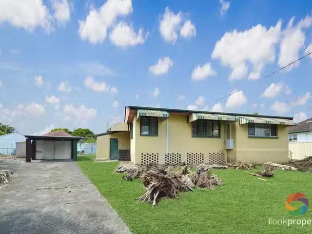 Just in! 4 Sanderling Street, Inala, QLD 4077