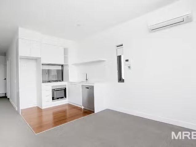 Rental! 504/8 Olive York Way, Brunswick West, VIC 3055