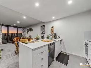 Nice 507/253 Northbourne Avenue, Lyneham, ACT 2602
