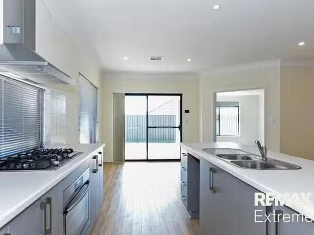 Cheap 50 Lancewood Street, Banksia Grove, WA 6031