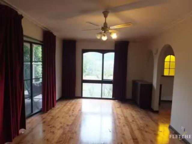 Nice 50 Mc Iver Street, Ferntree Gully VIC 3156 House For Le.