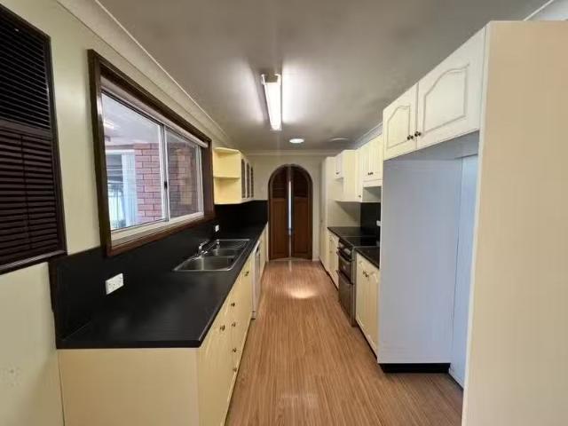 Just in! 50 Shiraz Street, Muswellbrook House for rent Listed.