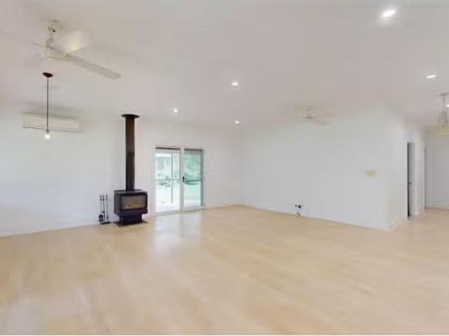 For Rent! 5177 Great North Road, Bucketty House for rent List.