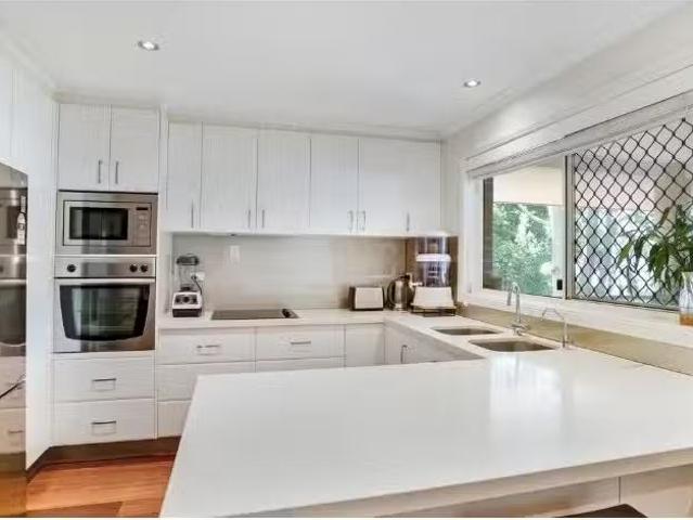 Cheap 5/106 Fernberg Road, PADDINGTON Apartment for rent List.