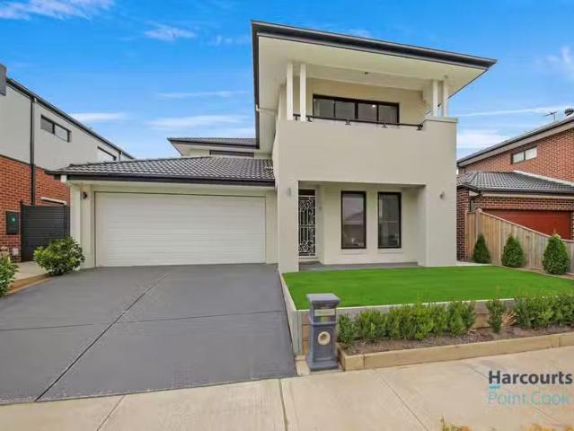 Charming 51 Constantine Drive, POINT COOK, VIC 3030 House fo.