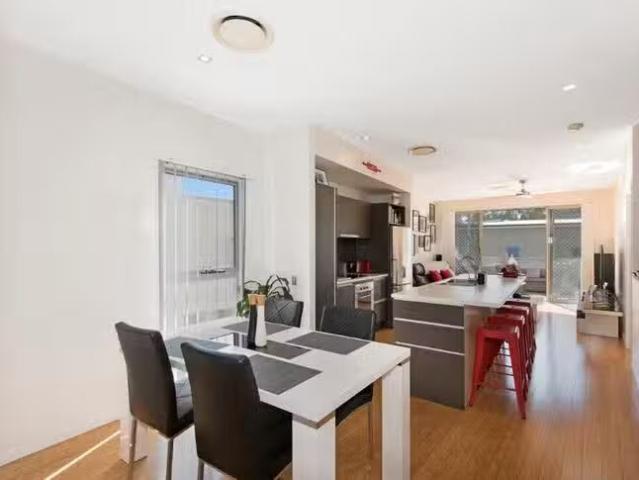 Just in! 5/24 Mingoola Street, Murarrie, QLD 4172