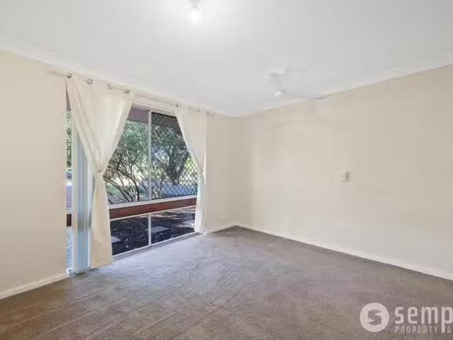 For Rent! 52 Cowan Street, Armadale, WA 6112