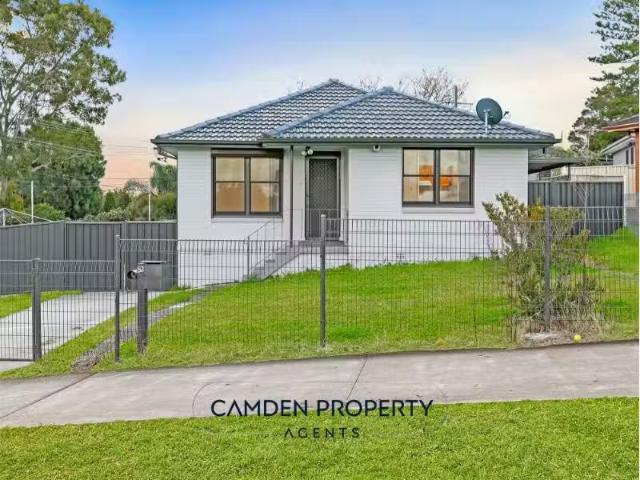 Cozy 52 Aurora Drive, TREGEAR House for rent Listed by Esteba.