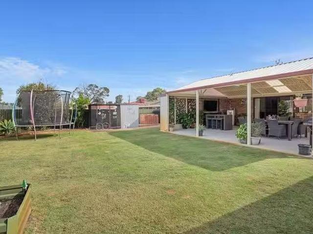 Charming 52 Kellerman Way, Gosnells, WA 6110