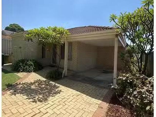 Cozy 52B Redwood Crescent, Melville, WA 6156