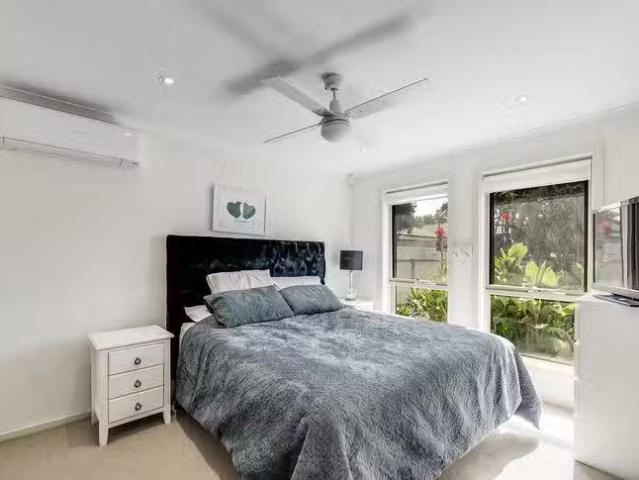Charming 53 High Avenue, Clearview, SA 5085