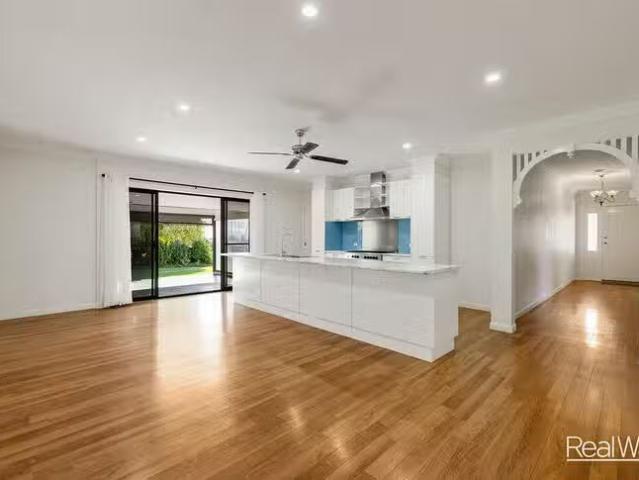 Unique 53 Polzin Road, Highfields, QLD 4352