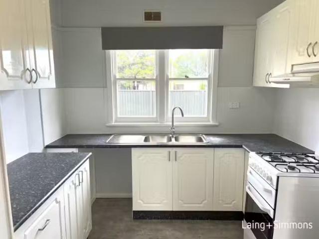 Unique 540 Carlisle Avenue, MOUNT DRUITT House for rent Liste.