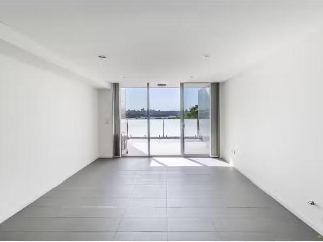 Unique 54 Formosa Street, Drummoyne Apartment for rent Listed.