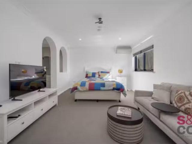Just in! 54b Bainton Crescent, Melba Townhouse for rent Liste.