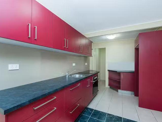 New 5/54 Percy Street, West End, QLD 4810