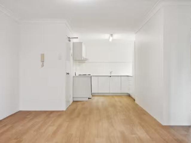Nice 5/553 Samford Road, Mitchelton QLD 4053