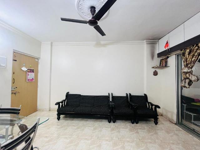 Rental | 550 Sq.Ft. Apartment in Kamgar Putala Vasahat