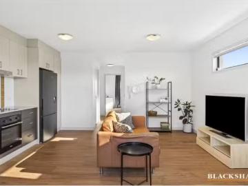 Rental! 5/52 Swain Street, Gungahlin Apartment for rent Liste.