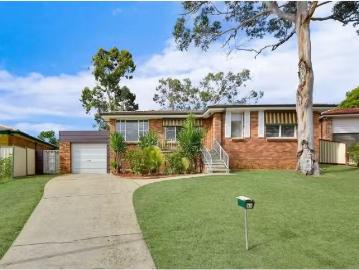 Just in! 55 Spitfire Drive, RABY House for rent Listed by Oli.