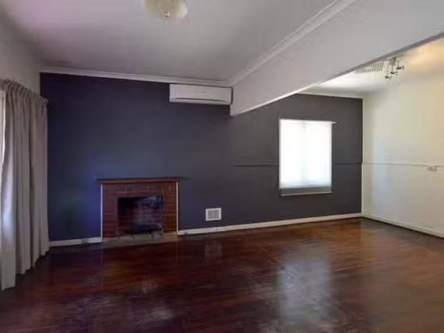 Deal! 55 Winterfold Road, Hamilton Hill, WA 6163