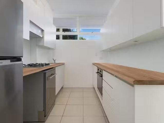 Charming 56/11 Yarranabbe Road, Darling Point, NSW 2027