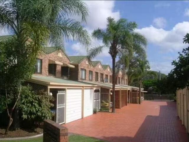 Charming 5/62 Coolangatta Road, Coolangatta, QLD 4225