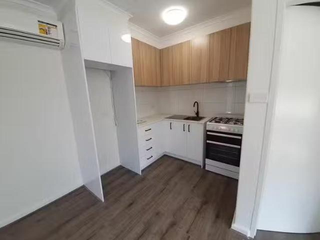 New 5/71 Holmes Street, Brunswick, VIC 3056