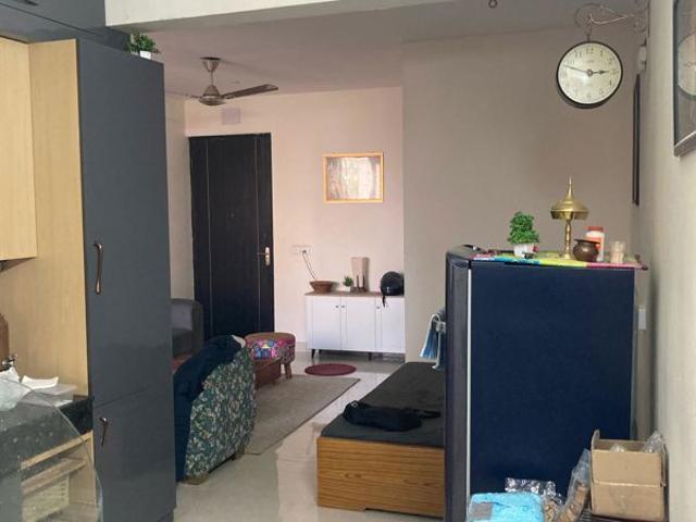 Rental | 585 Sq.Ft. Apartment in Signature The Serenas