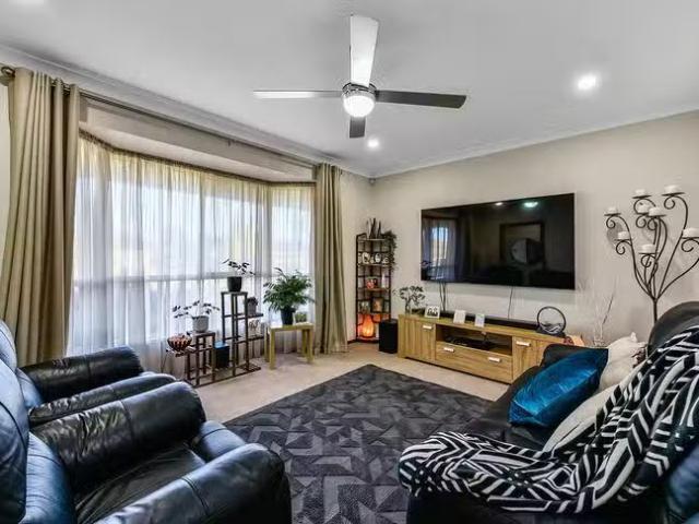 Cheap 5 Wentworth Court, Mount Gambier, SA 5290