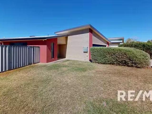 For Rent! 5 Adams Street, Junee, NSW 2663