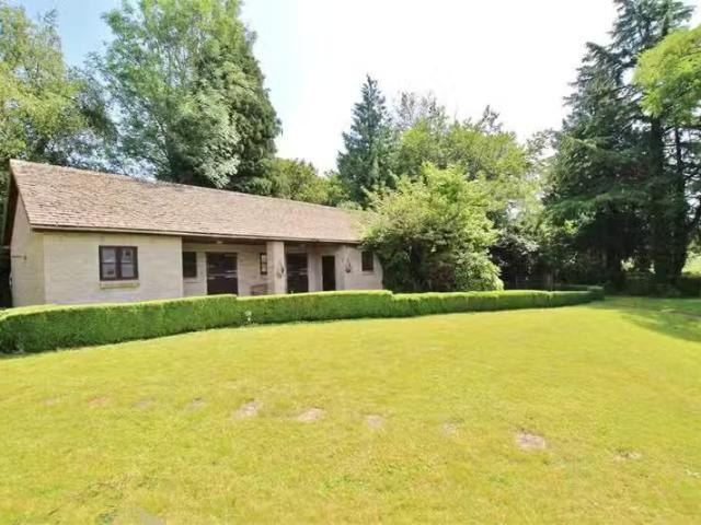 Deal! 5 bedroom detached house for rent in St. Mellons Road, L.