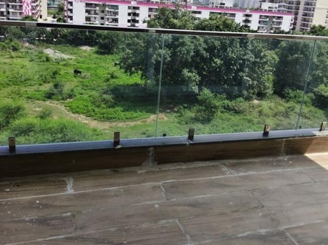 Rental | 5 BHK 3000 Sq.Ft. Apartment in RPS Auria