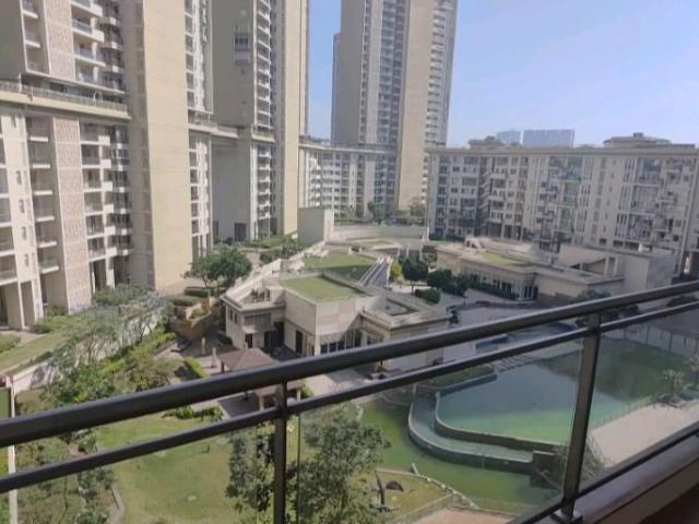 Rental | 5 BHK 6325 Sq.Ft. Apartment in Experion Windchants