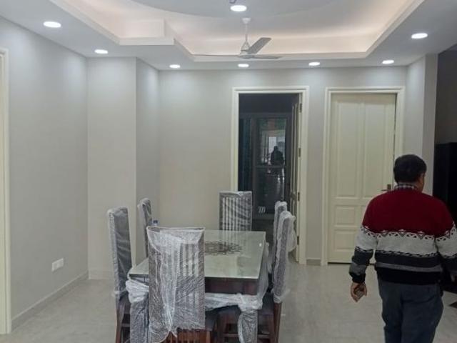 Rental | 5 BHK + Extra Room 800 Sq.Yd. Apartment in Panchsheel Park