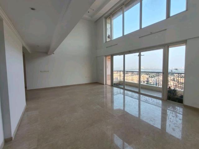 Rental | 5 BHK + Extra Room 2750 Sq.Ft. Apartment in Hiranandani Estate