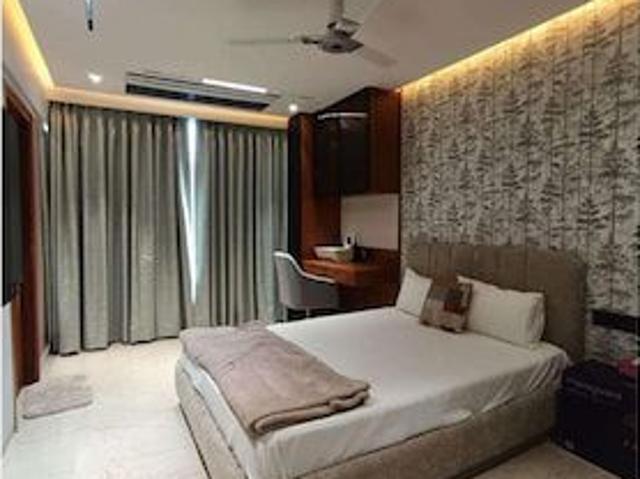 Rental | 5 BHK + Servant Room,Extra Room 3400 Sq.Ft. Apartment in Raiaskaran Parthenon
