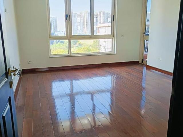 Rental | 5 BHK + Servant Room,Extra Room 5600 Sq.Ft. Villa in Jaypee Greens Kingswood Oriental