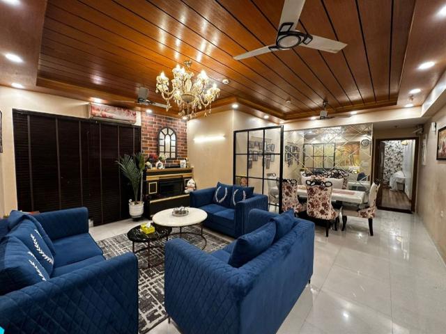 Rental | 5 BHK + Servant Room,Extra Room 6570 Sq.Ft. Apartment in ABA County 107
