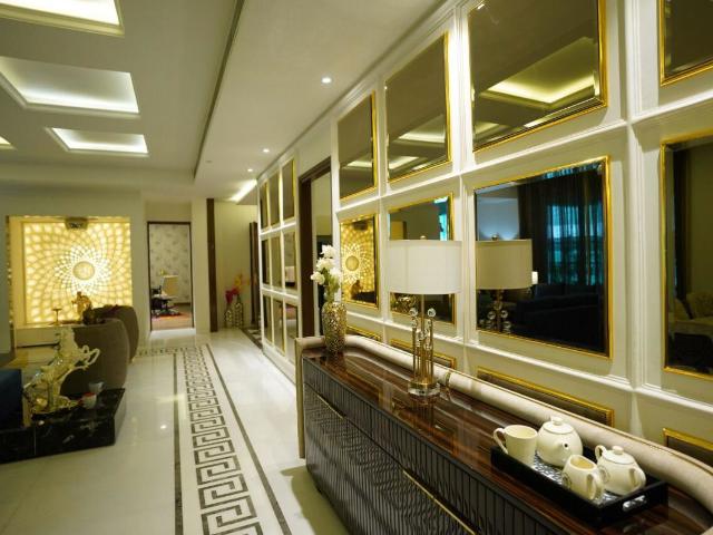 Rental | 5 BHK + Servant Room,Extra Room 6570 Sq.Ft. Apartment in ABA County 107