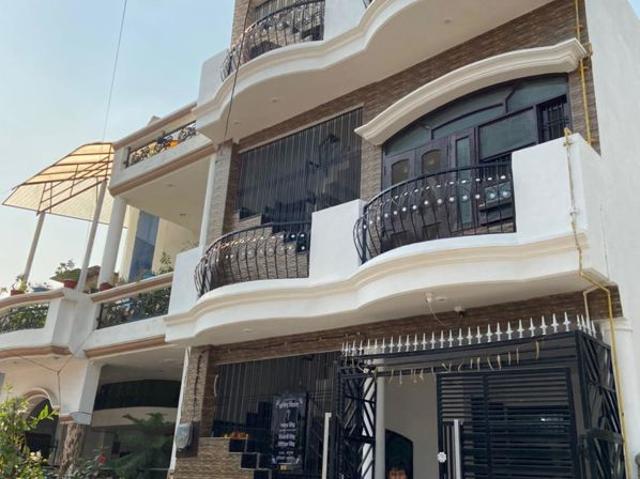 Rental | 5 BHK + Servant Room 2000 Sq.Ft. Villa in Ashiyana