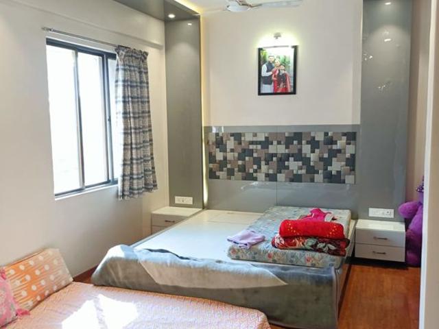 Rental | 5 BHK + Servant Room 2200 Sq.Ft. Apartment in Gera Isle Royale Villa