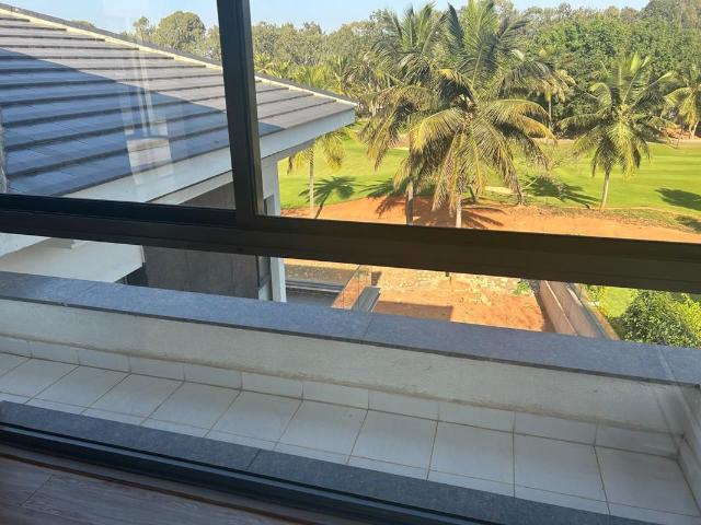 Rental | 5 BHK + Servant Room 4000 Sq.Ft. Villa in Prestige Golfshire