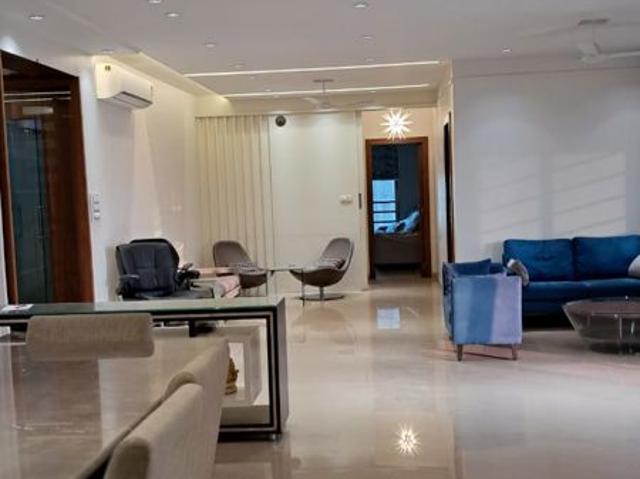Rental | 5 BHK + Study Room 2000 Sq.Ft. Apartment in Oberoi Springs