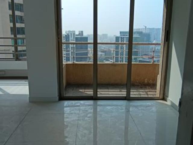 Rental | 5 BHK + Study Room 2000 Sq.Ft. Apartment in Oberoi Springs
